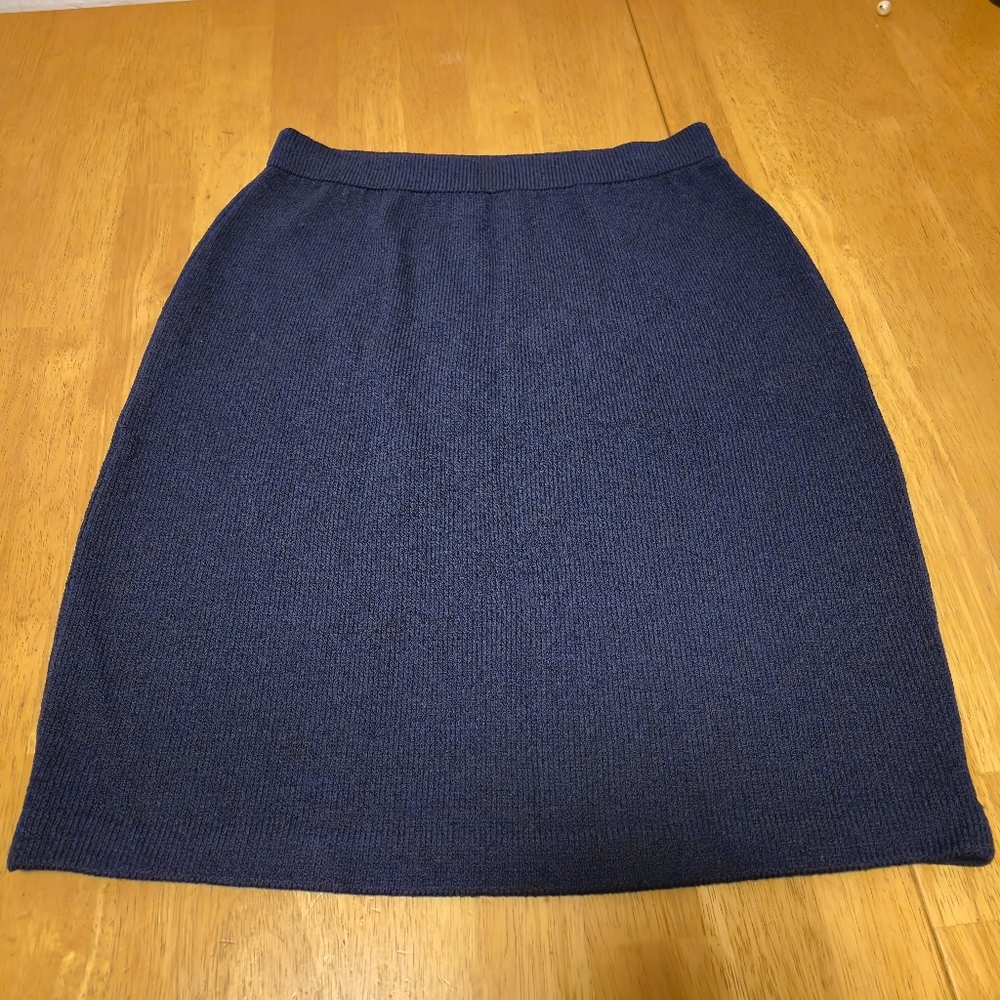 St. John Blue Pencil Skirt Knee-Length - Picture 1 of 8